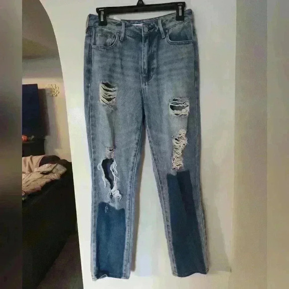 PacSun Distressed Mom Jean size 26/27 #192 - Picture 1 of 2